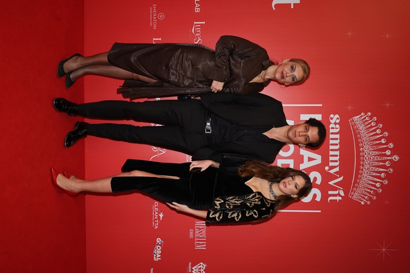 Sammyvit Klass Model Türkiye 2025 :  Ünlü �simler K�rm�z� Hal� ��kl���yla Oscar Gecesini Aratmad�